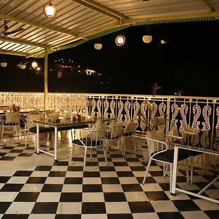 Hotel Karohi Villa Udaipur Eksteriør billede